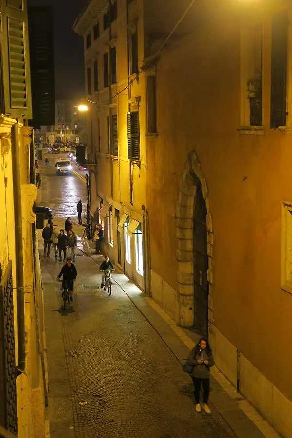 Bed & Breakfast B&B Oberdan 18 Verona
